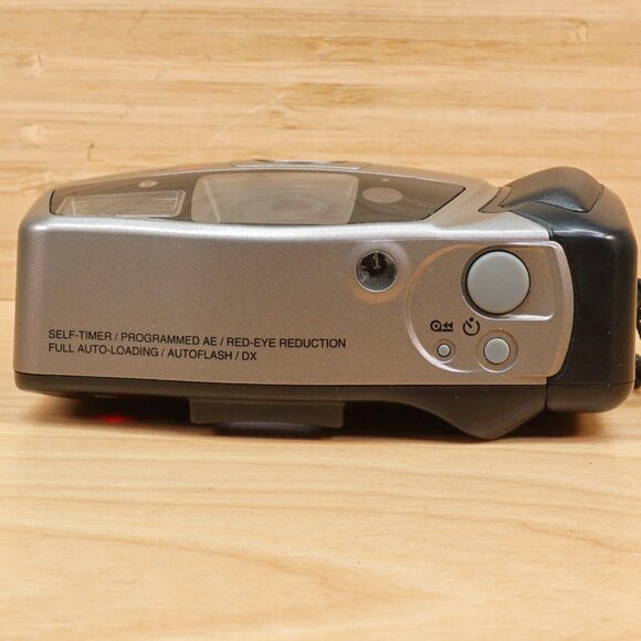 Minolta AF Big Finder 35mm Point and Shoot Film Camera with case - Picture 5 of 9